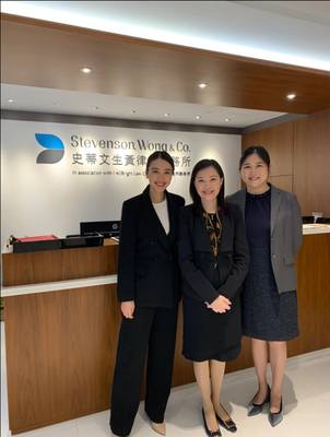 近況曝光朱千雪真的當上大律師了!曾經紅極一時TVB花旦,淡出熒幕后成為真正的專業人士!