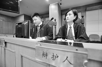 律師袍彰顯律師制度走向成熟